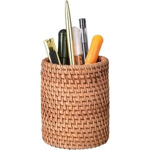 NWOT Woven Wicker Pencil Holder